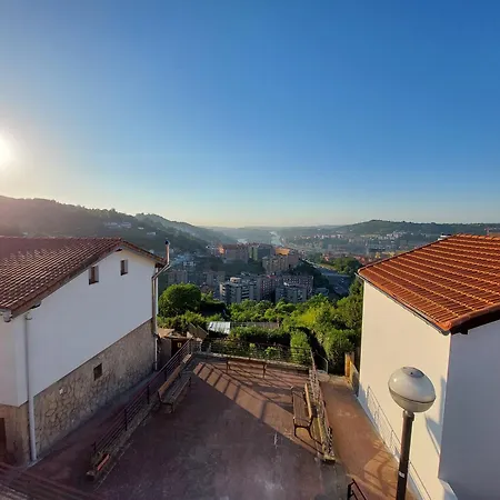 Holiday home Sweet Hill Bilbao